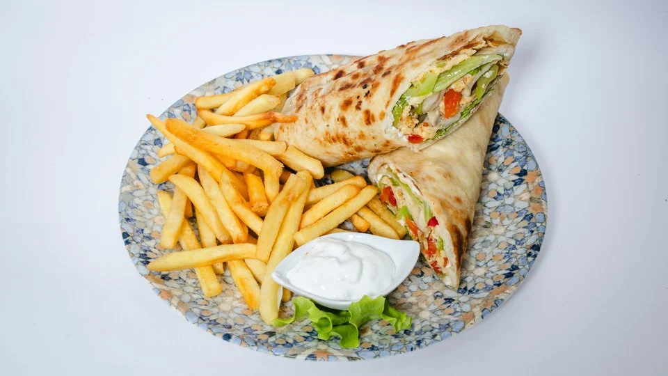 Omlet u tortilji po izboru — fotografija iz ponude Petre